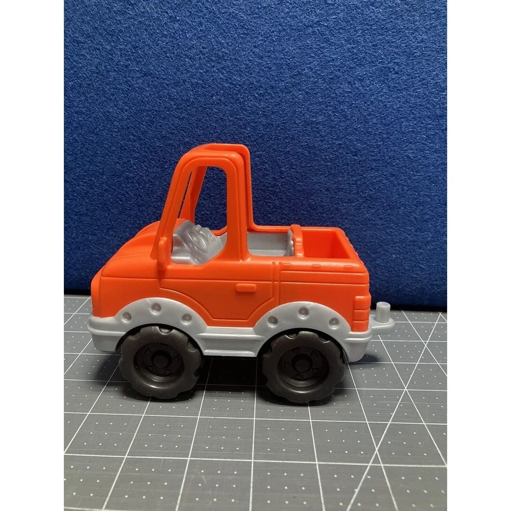 Fisher Price 2017 Little People Orange Truck With Tow Hitch By Mattel Excellent‎